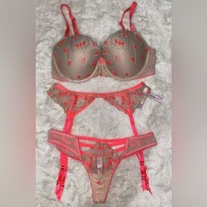 Victoria's Secret Tan and Pink Embroidered Bra Set